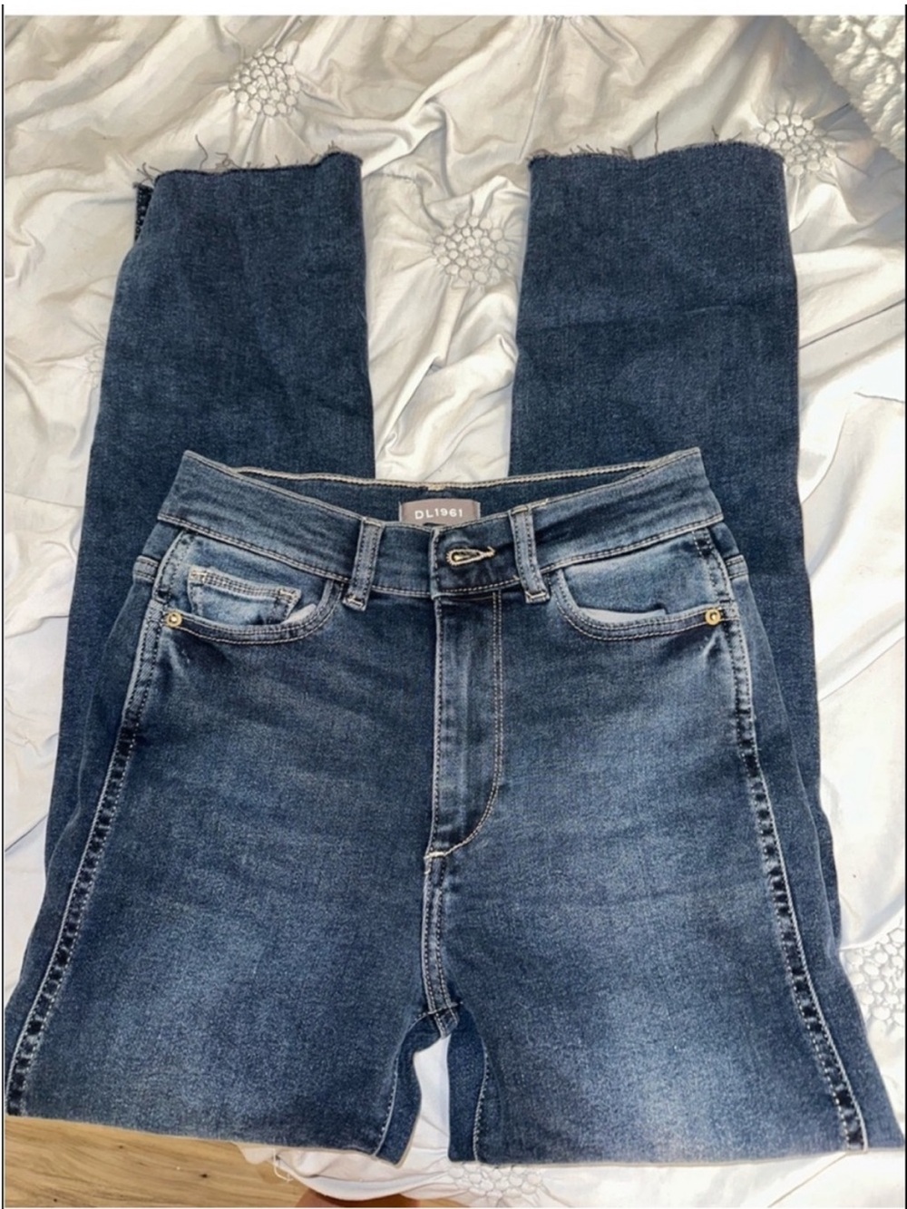 DL1961 Women’s Dark Blue High-Rise Straight Jeans